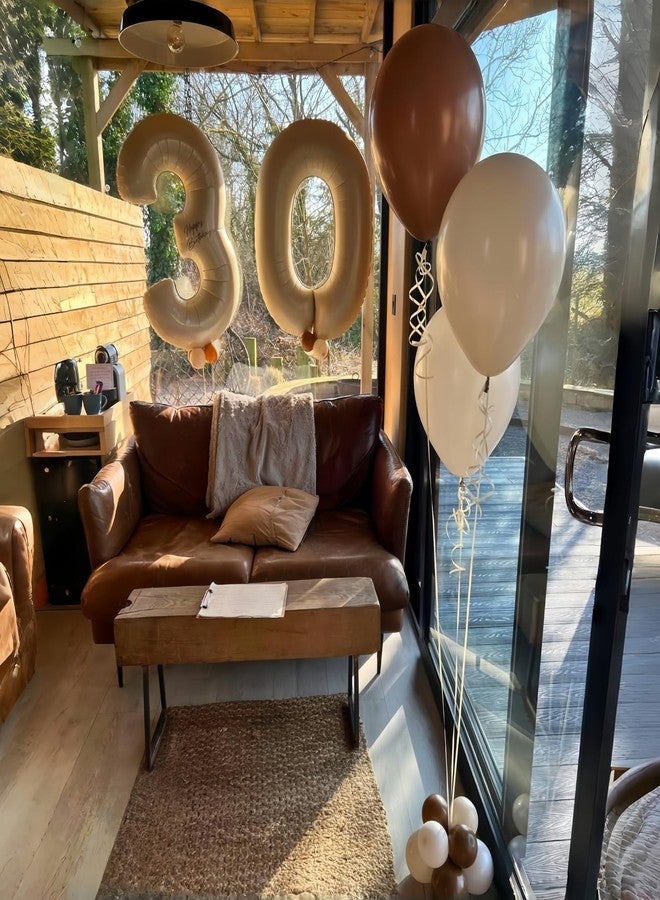 بالونات كريمية اللون مقاس 30، بالونات فويل على شكل نجمة وقلب بألوان البيج والنيود والمشمشي والبني والتان، بالون هيليوم أبيض رملي مقاس 40 بوصة على شكل رقم 30 للنساء، مستلزمات تزيين حفلات عيد الميلاد الثلاثين وحفلات الزفاف والذكرى السنوية - Image 5